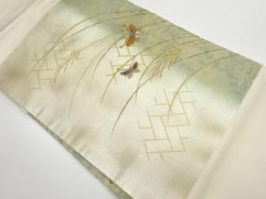 金彩手描き相良刺繍芒に蝶模様名古屋帯